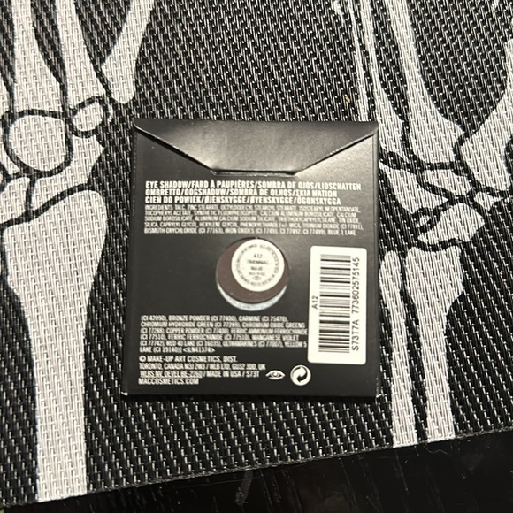 MAC EYE SHADOW (PRO PALETTE REFILL PAN), TRIENNAL WAVE, NIB - Picture 8 of 8